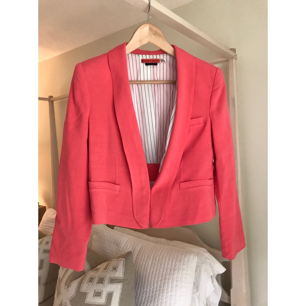 Alice and Olivia Coral Blazer Size Medium